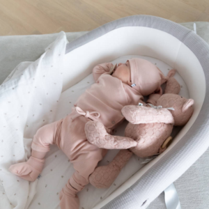 BAMBOOM CAPPELLINO NEONATO CON NODO PURE ROSA